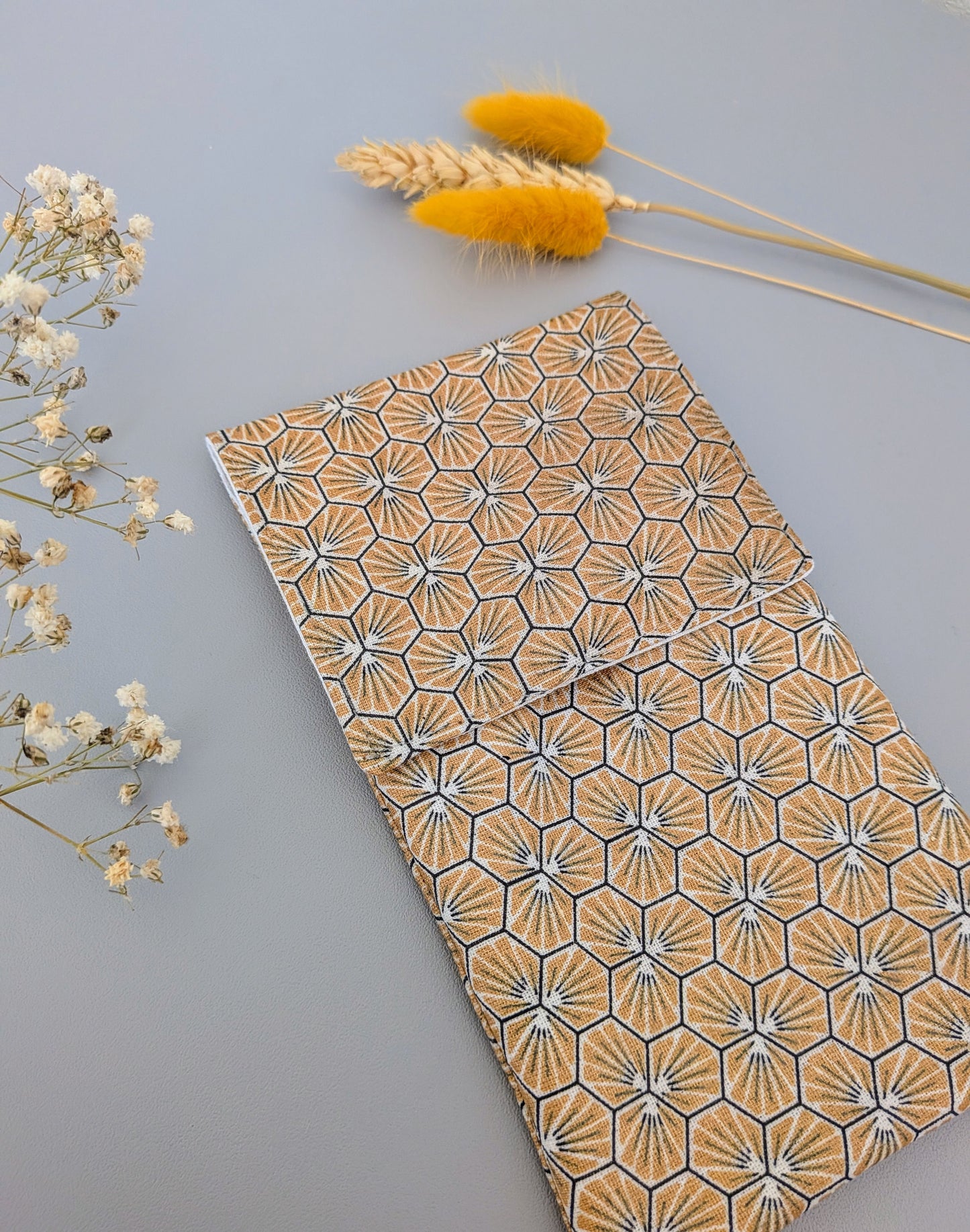 Etui enduit et aimanté pour blouse - Modèle Prisma doré
