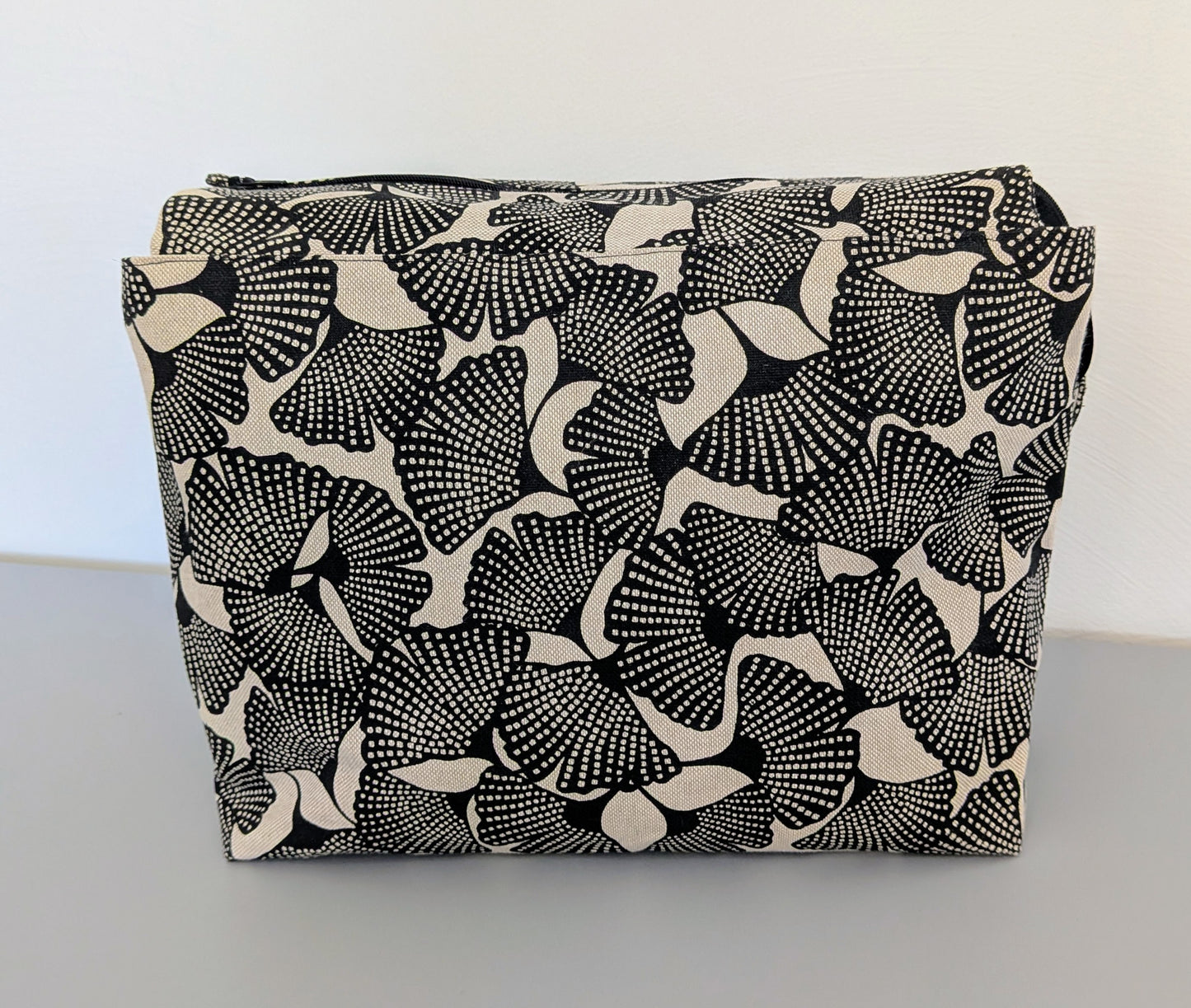 Trousse de toilette grand format – Ginkop noir/beige - pratique, spacieuse et artisanale (Copie)